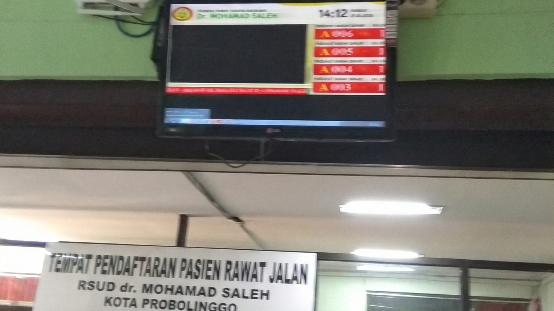 Revitalisasi Antrian Poli RSUD Dr. Moh Saleh